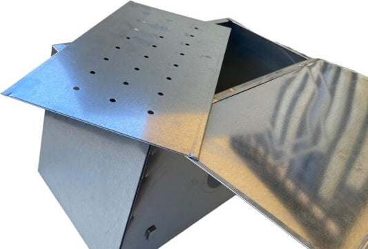 Nido Per Conigli Fattrici e Roditori In Lamiera Zincata