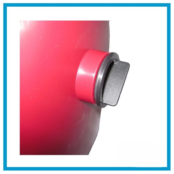 Abbeveratoio automatico in plastica polipropilene a livello costante.