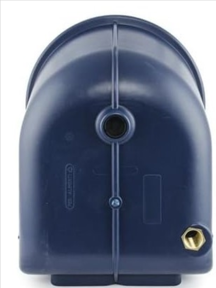 Abbeveratoio per Cavalli in Polipropilene AD Alta Resistenza