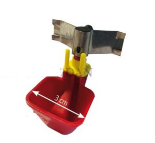 Abbeveratoio automatico a livello costante per gallinacei