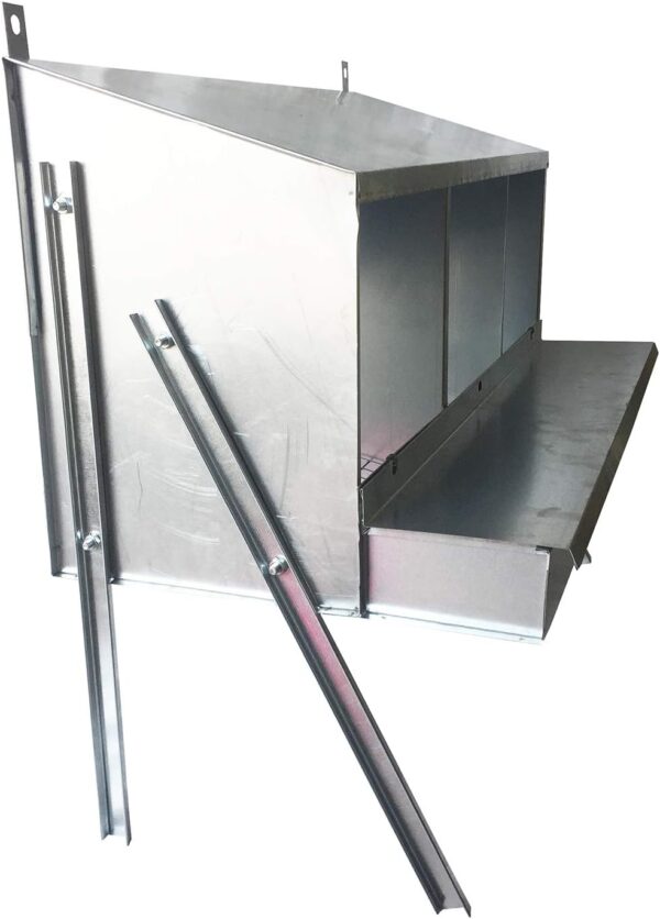 Nido 3 Posti per Galline Ovaiole con Gambe