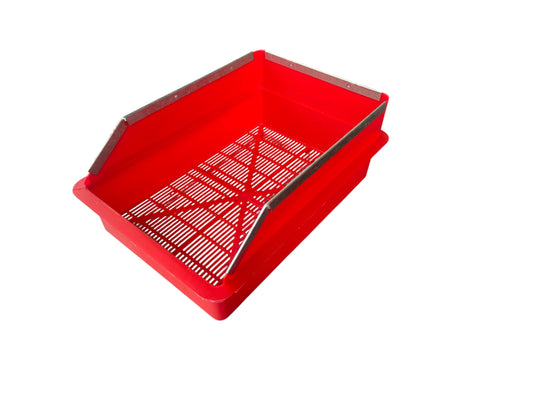 Nido interno per conigli in plastica con bordo in lamiera 2 pz