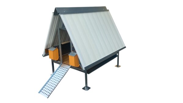 Pollaio Nerano Coibentato Anti Predatori