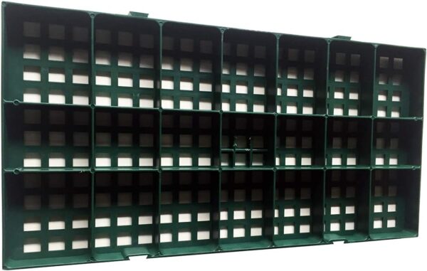 Posatoio di Plastica Verde per Conigli. Kit Composto da 8 Pezzi.